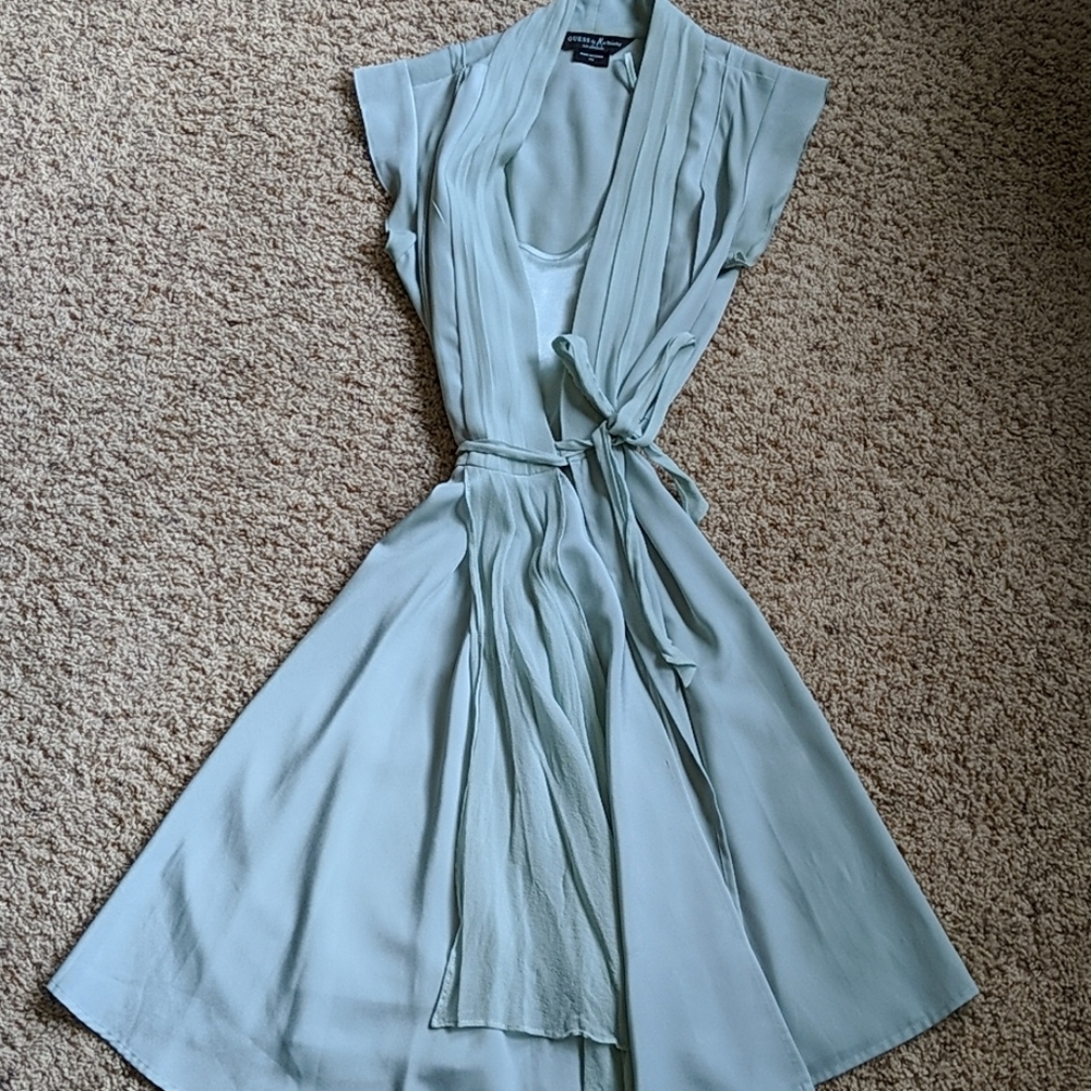 Flowy wrap-dress